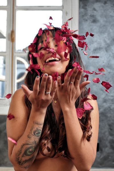 La Mujer y la Rosa | Fotografía erótica en Sevilla